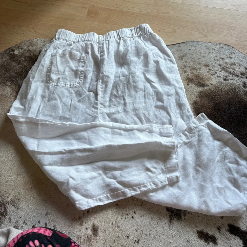 Quince size stains flaws